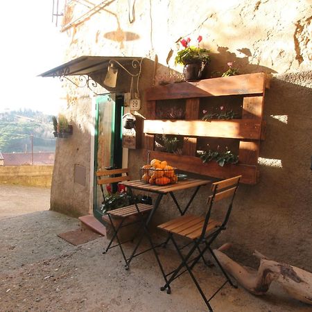 Il Piccino 29, Esperienza Romantica In Borgo.... Montescudaio Exteriér fotografie
