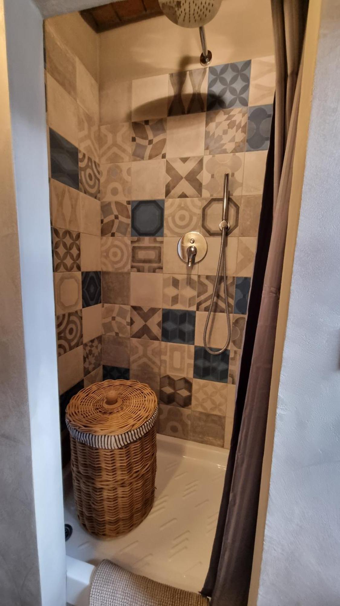 Il Piccino 29, Esperienza Romantica In Borgo.... Montescudaio Exteriér fotografie